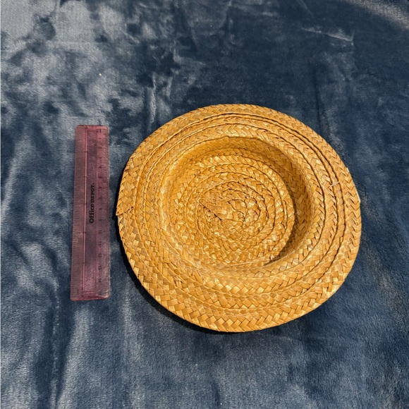 18in Doll Hat - Picture 2 of 3